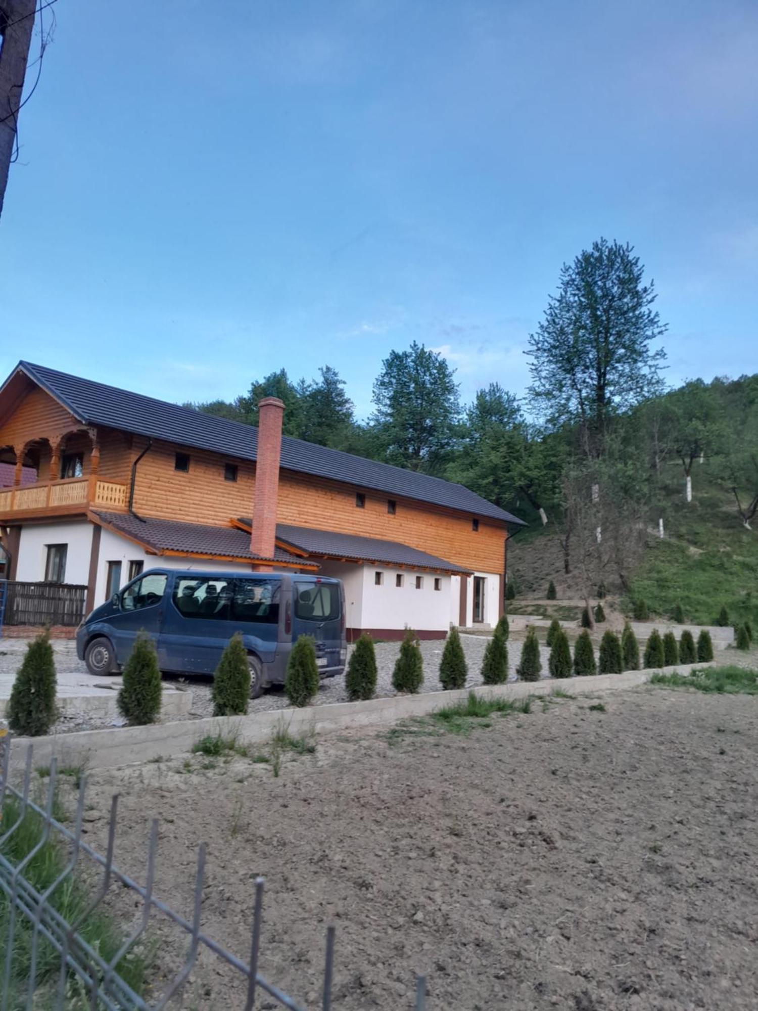Pensiunea Malinul Bîrsana Exterior photo